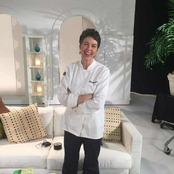 Meet your Posher, Isabella - Picture 6 of 11